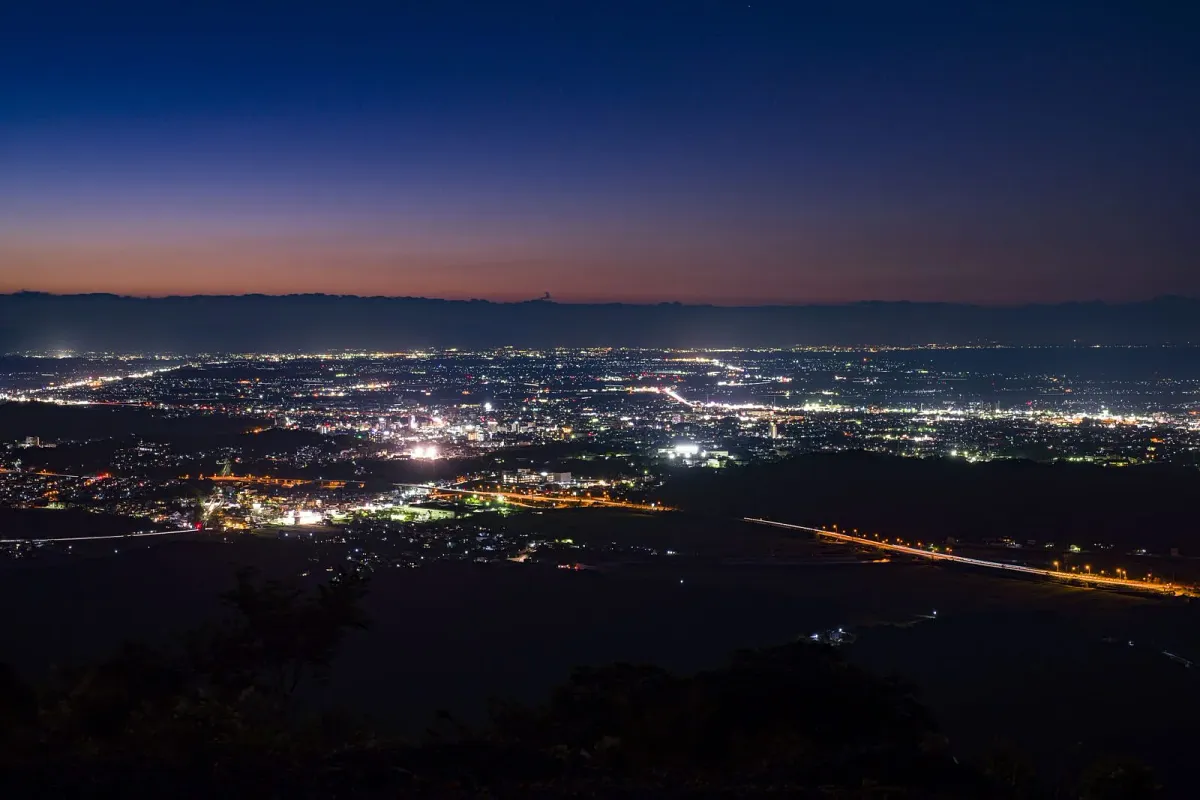 朝熊山頂からの夜景
