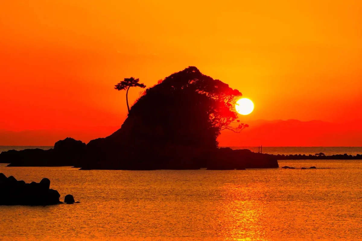 あづり浜の夕景
