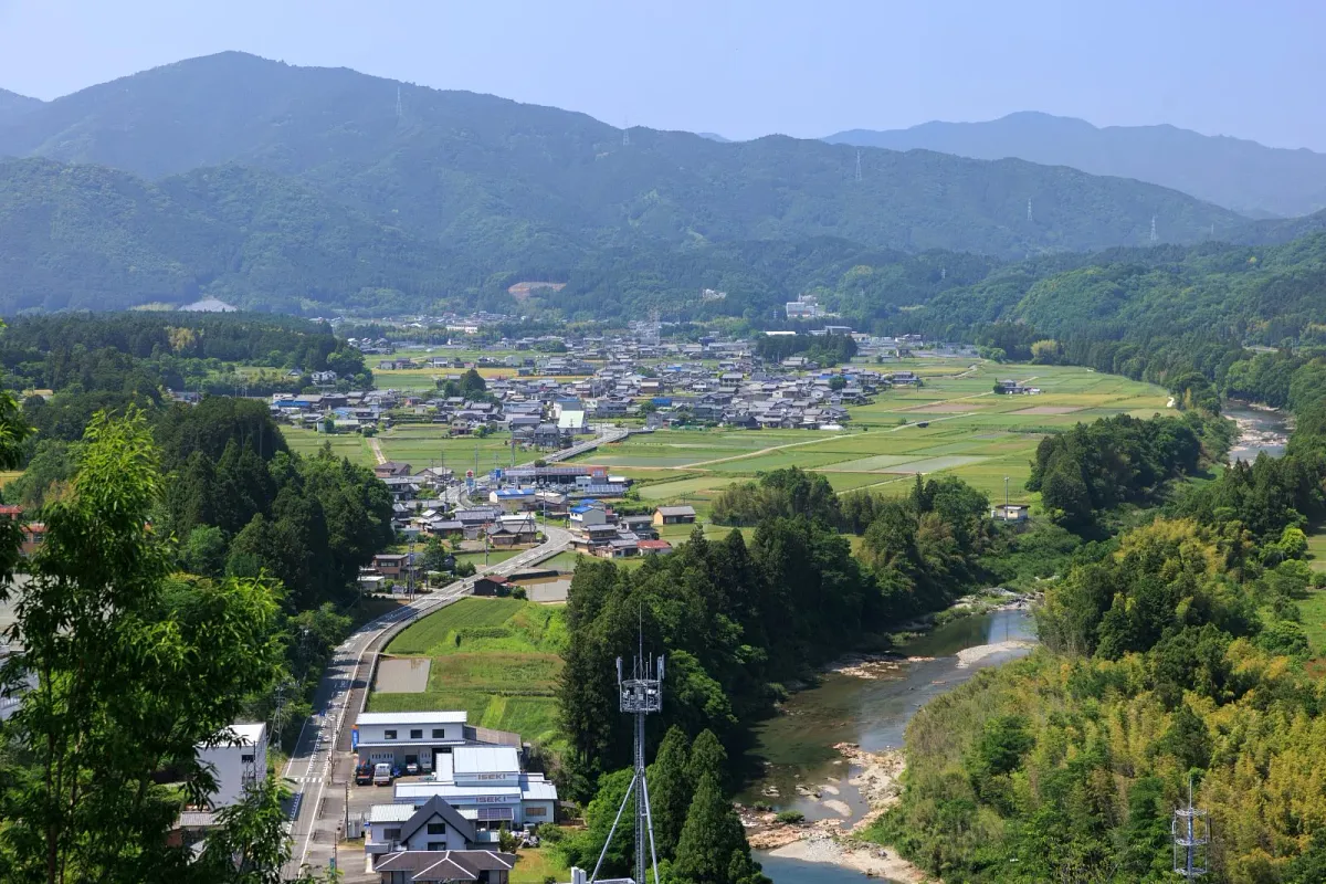 五箇篠山城跡