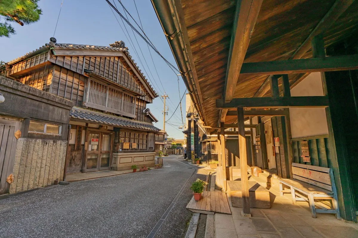 伊勢河崎商人館
