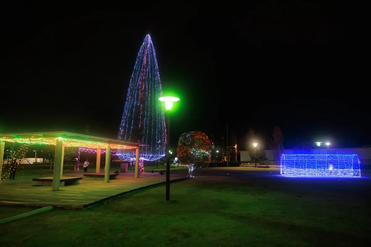 緑の風公園（久居駅東口）