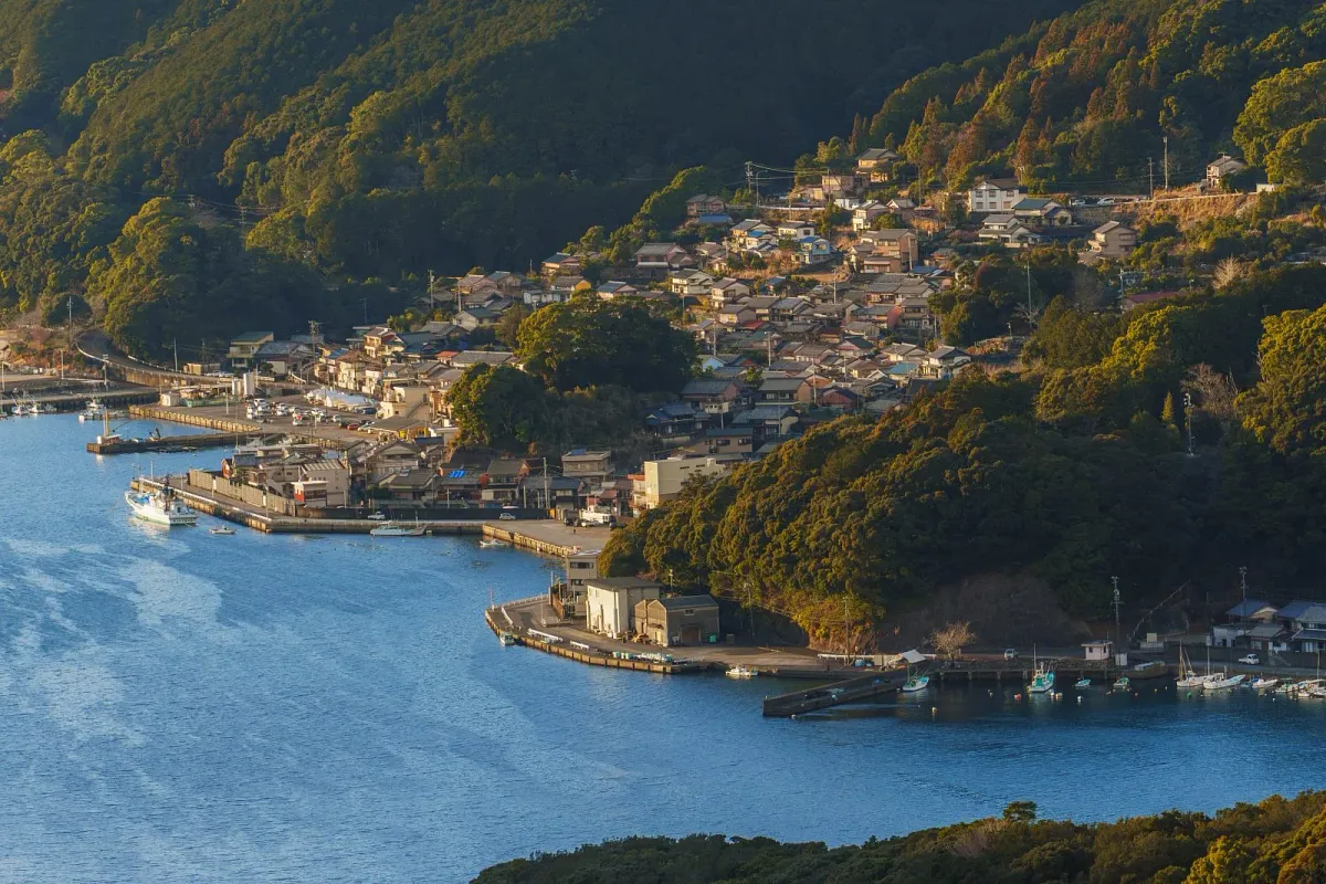 三木浦町
