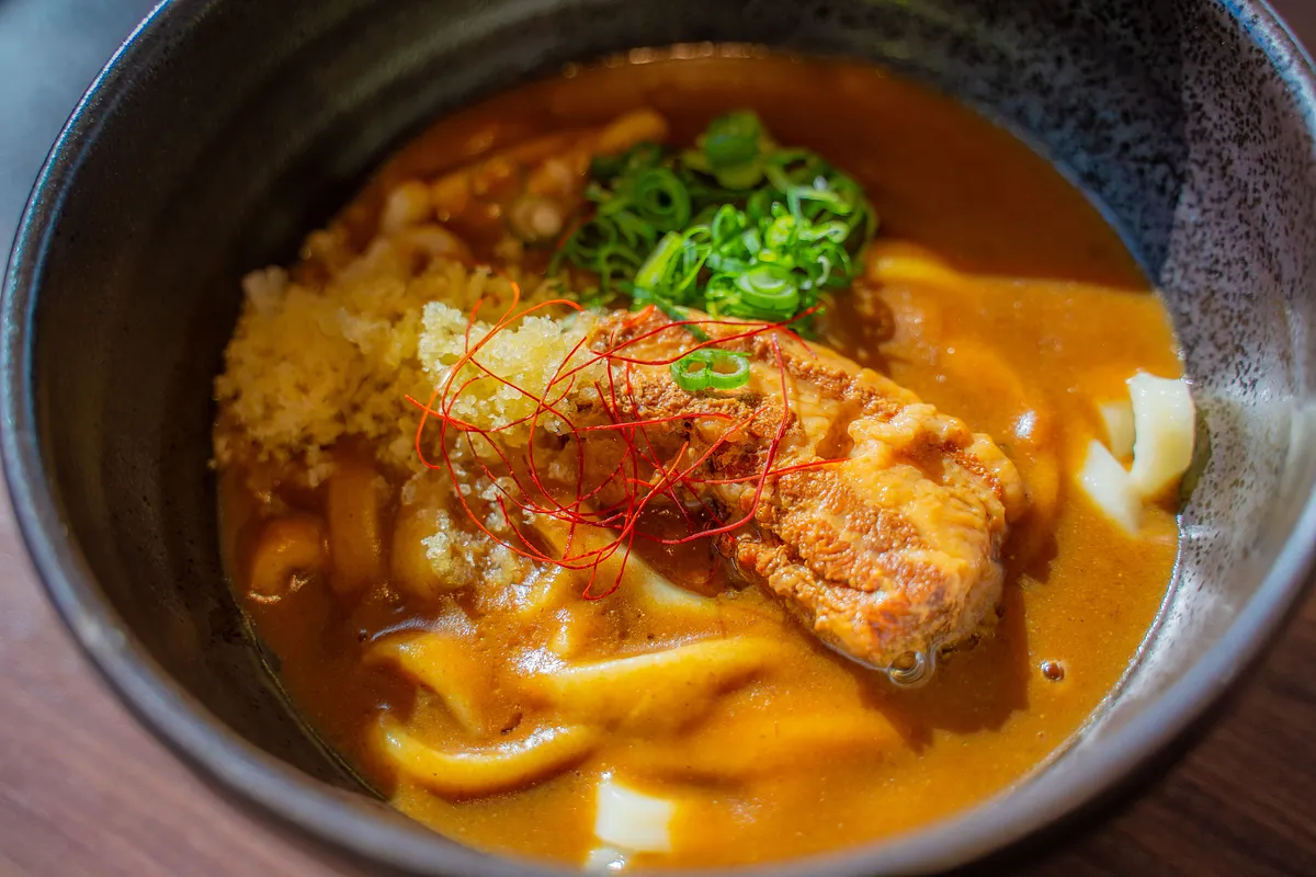 御在所カレーうどんの絶品角煮