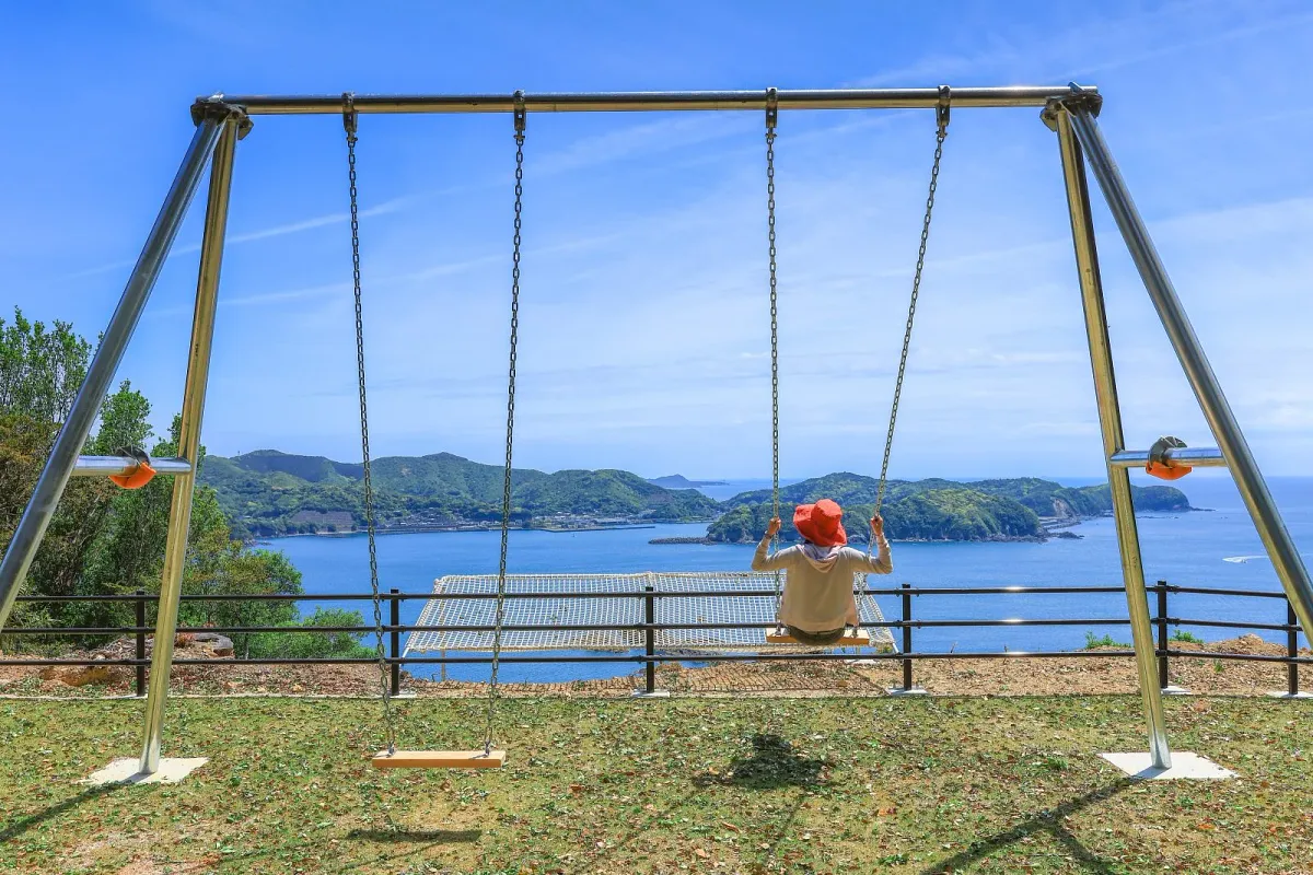 南海展望広場の絶景ブランコ