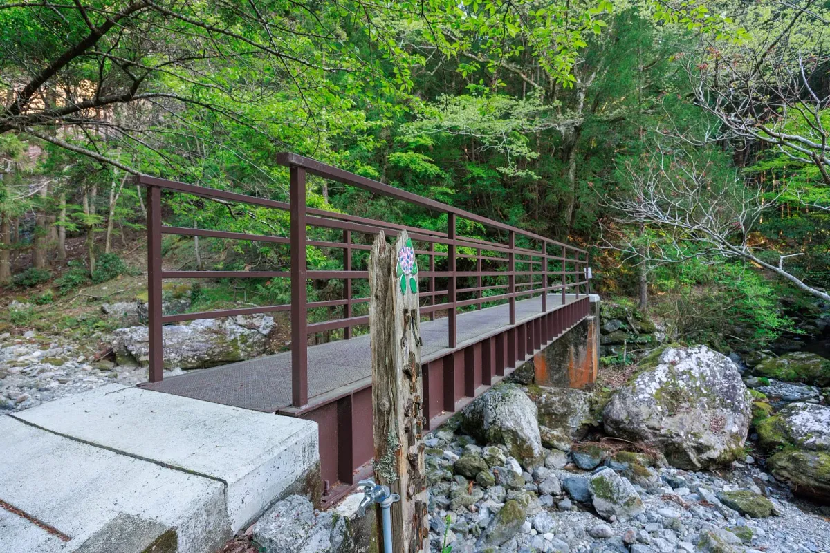 八重谷湧水